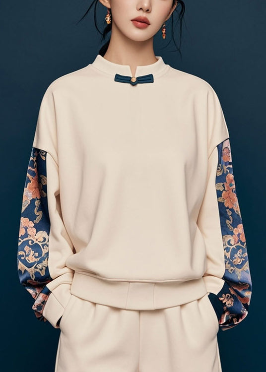 Well Tailored Shirt with a Graceful Silhouette