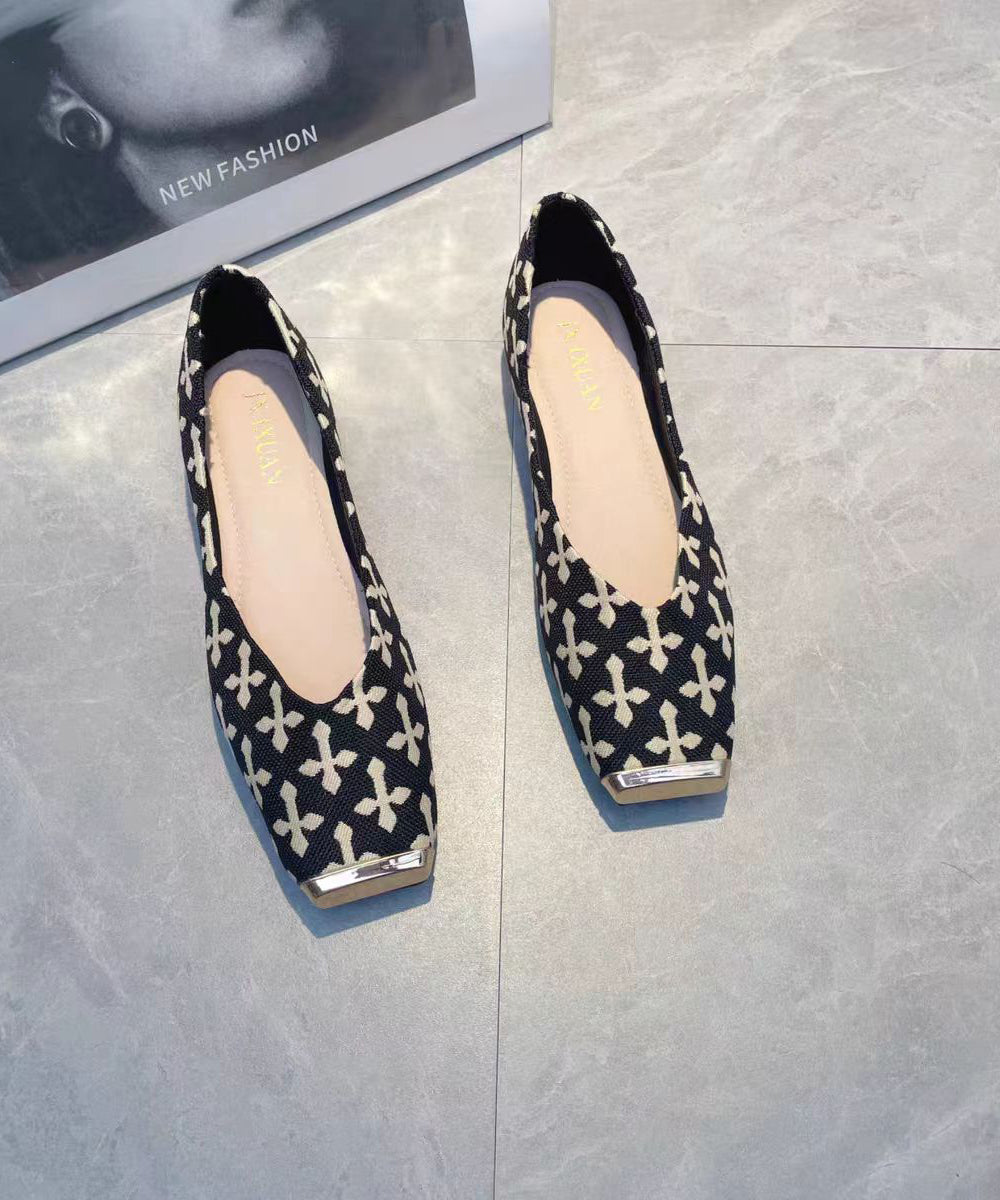 Chic Orthopedic Shoes with Unique Design