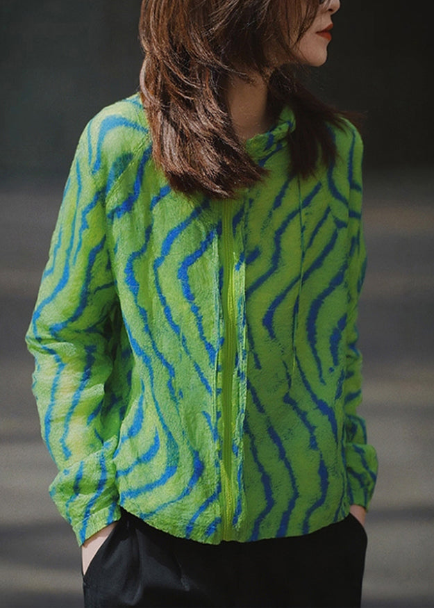 Gracefully Styled Coat for Any Occasion
