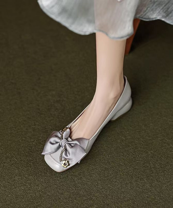 Graceful Orthopedic Shoes for Modern Look