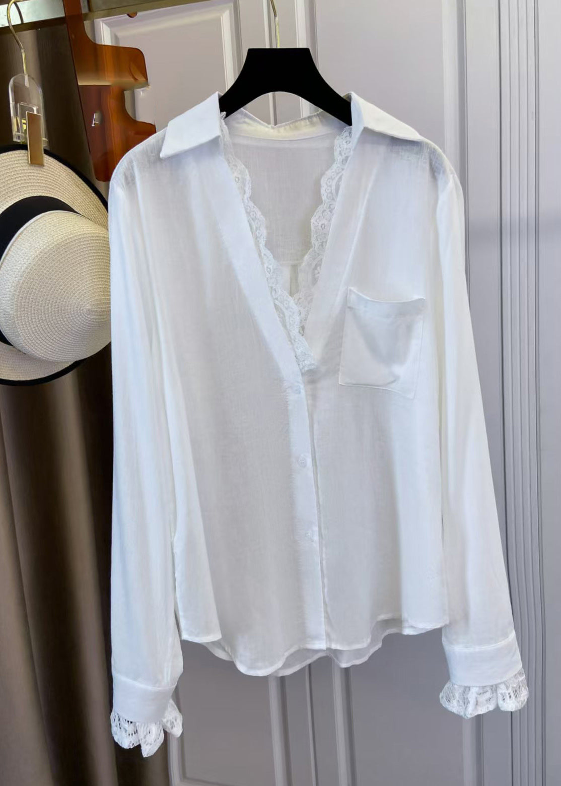 Classic Ring with Timeless Appeal