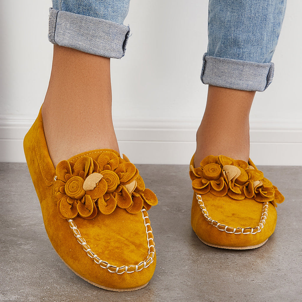 Chic Orthopedic Loafers with Unique Design