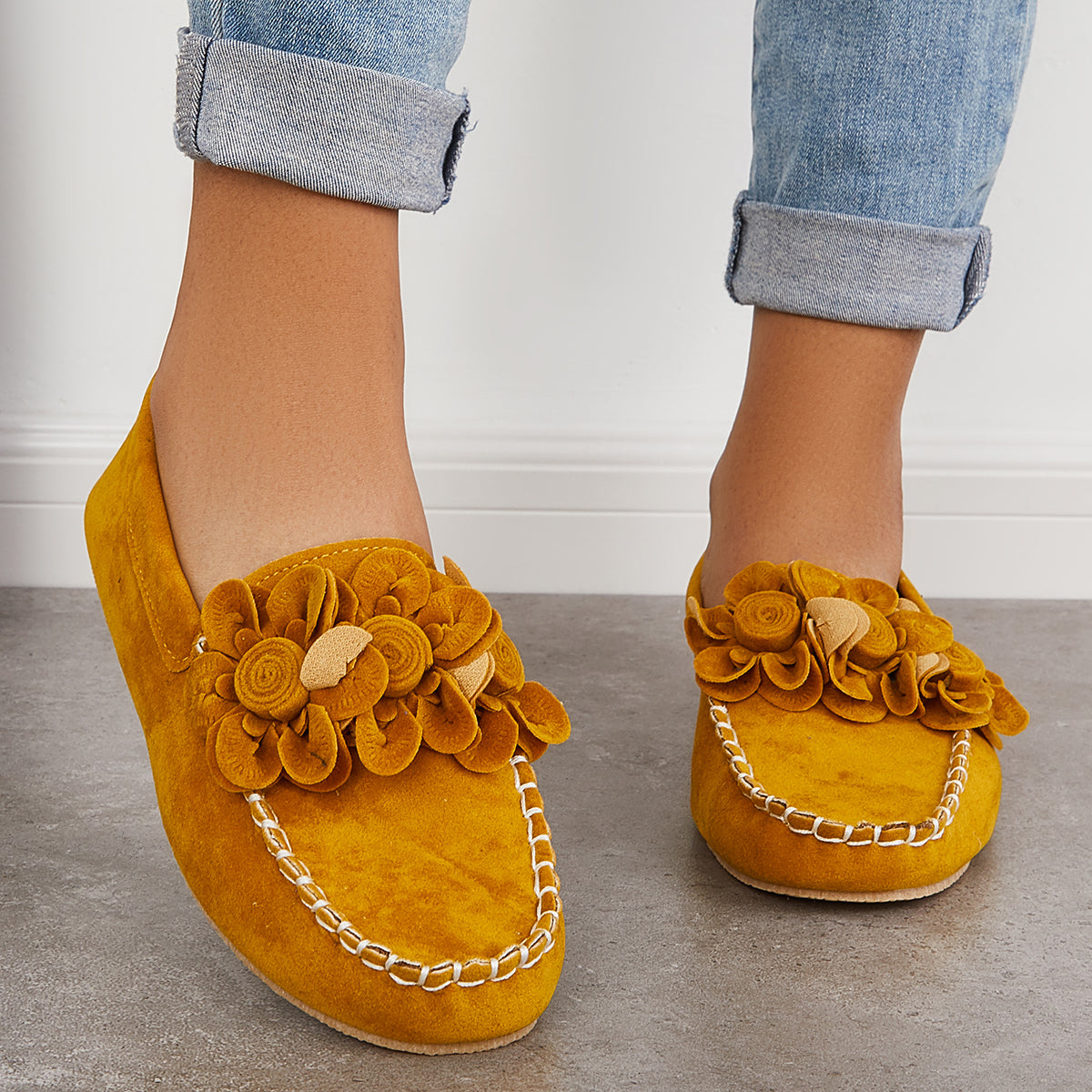 Chic Orthopedic Loafers with Unique Design