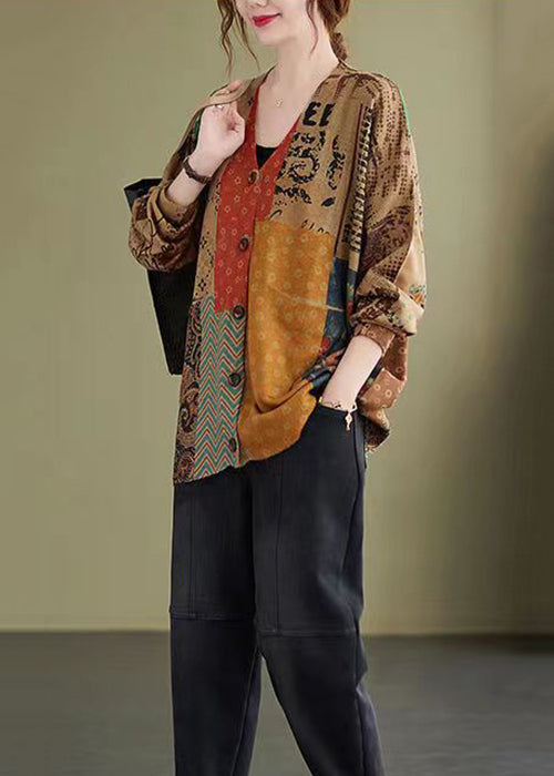 Beautifully Finished Coat in a Timeless Design