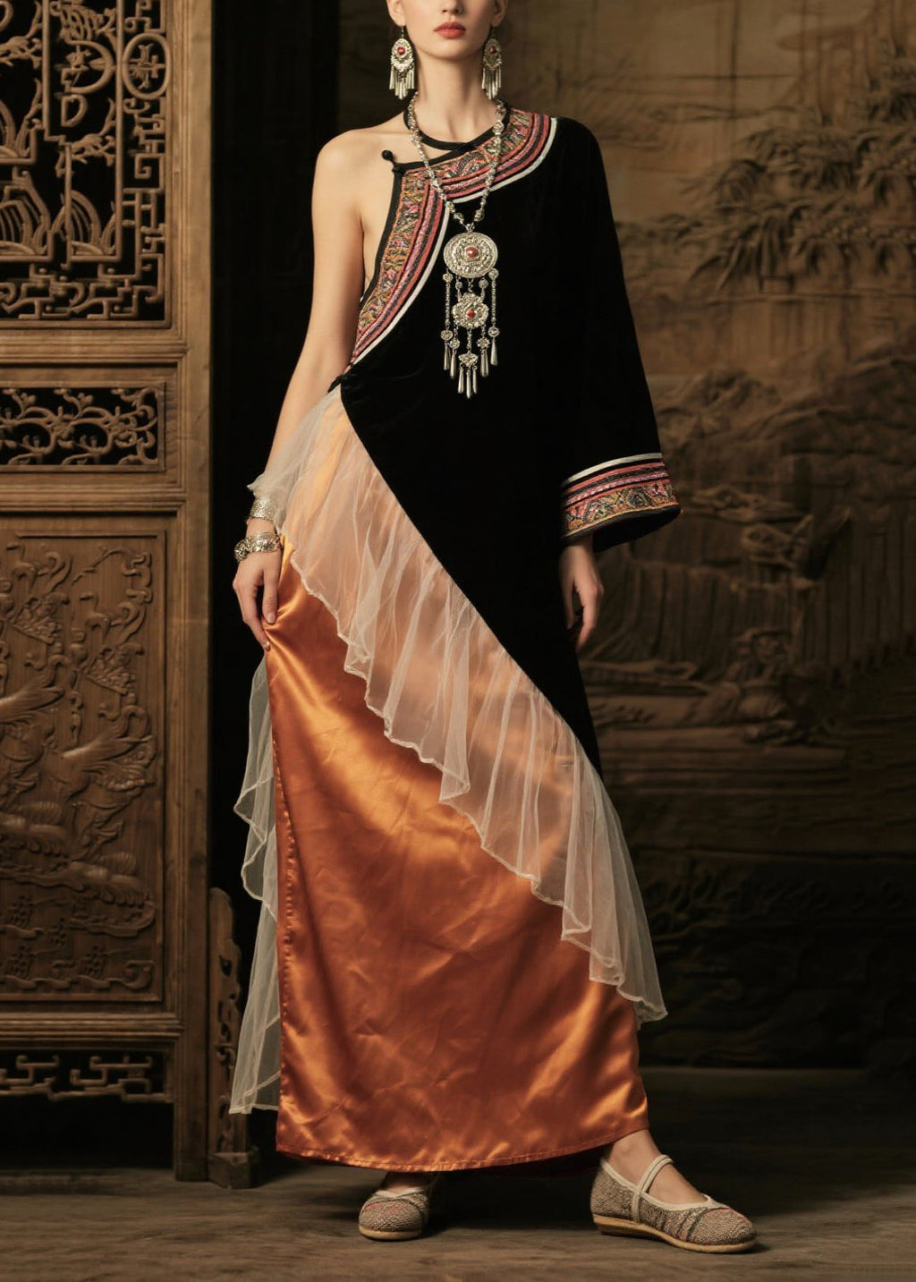 Classic Vintage & Enduringly Stylish Dress