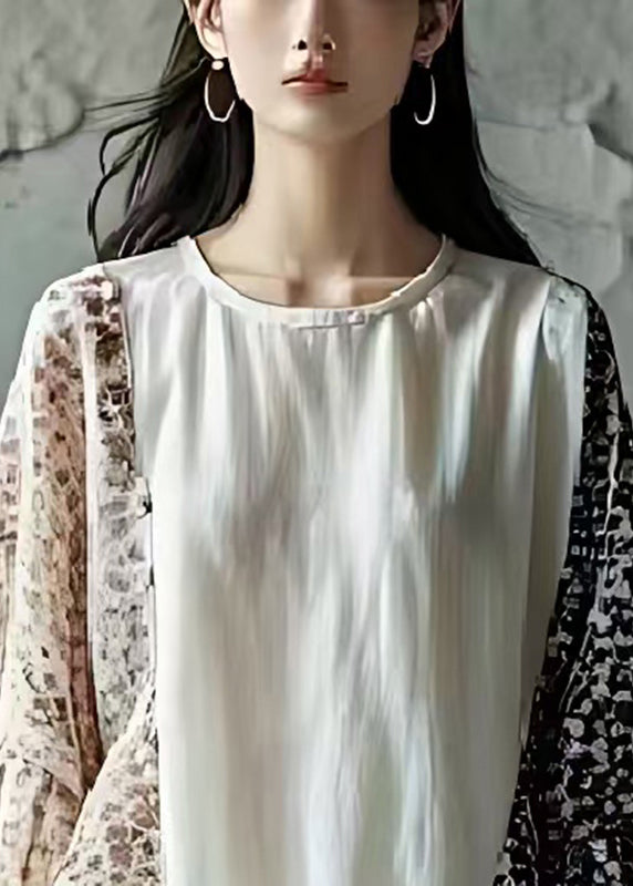 Effortlessly Elegant Blouse with a Timeless Design
