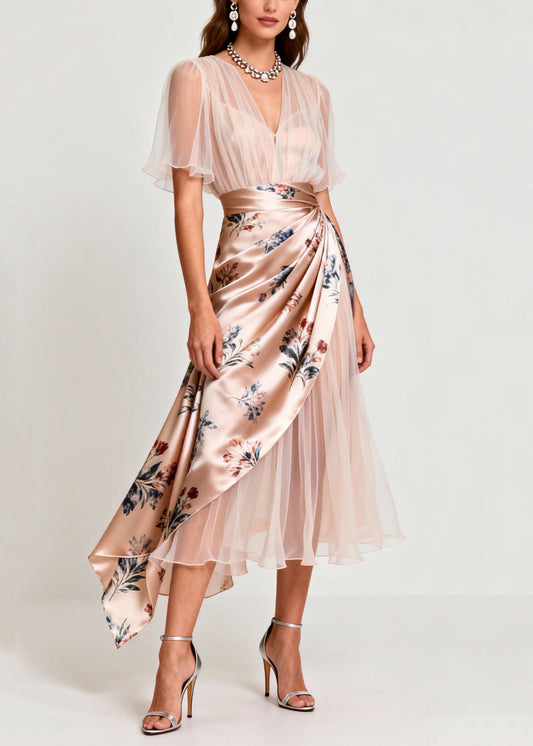 Beautifully Crafted Dress in a Classic Style