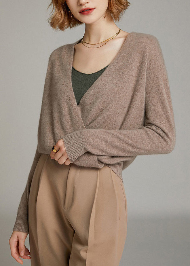 Beautifully Crafted Cardigan in a Classic Style