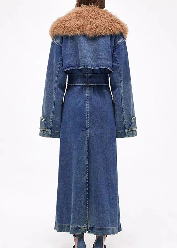 Elegantly Styled Coat for Everyday Wear