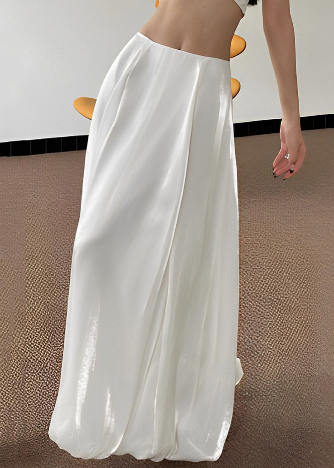 Well Tailored Garment with a Graceful Silhouette
